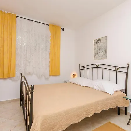 Marija Apartman Zečevo