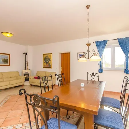 Marija Apartman Zečevo